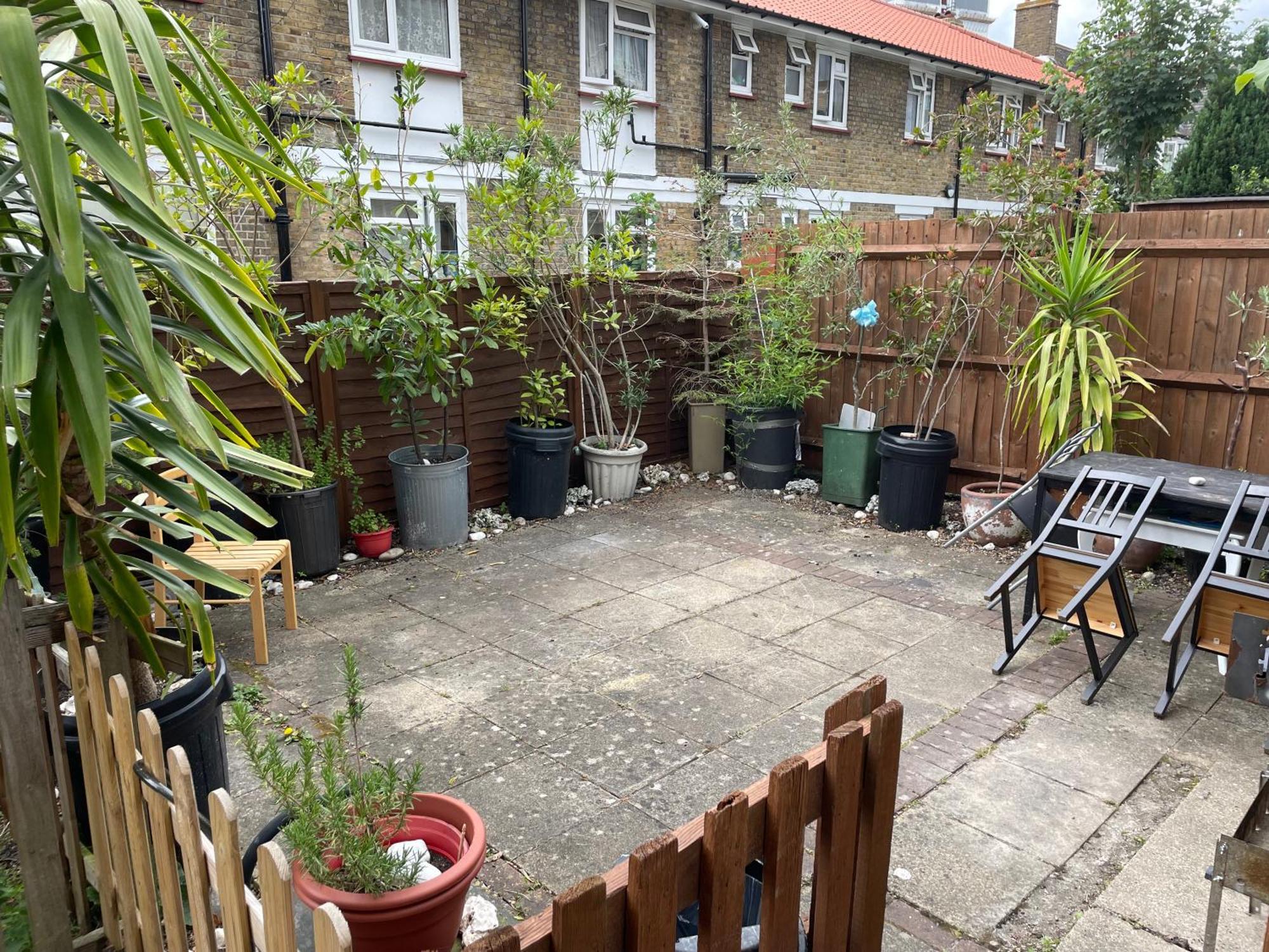 In Shared House In Kensington Londra